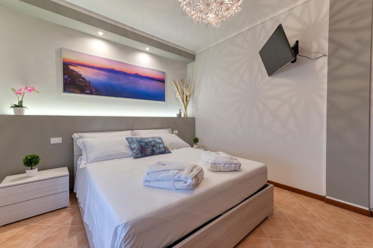 Wolf House - Sirmione Holiday Εξωτερικό φωτογραφία