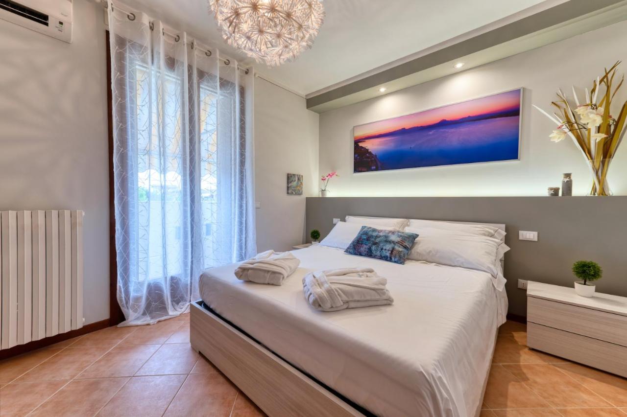 Wolf House - Sirmione Holiday Εξωτερικό φωτογραφία