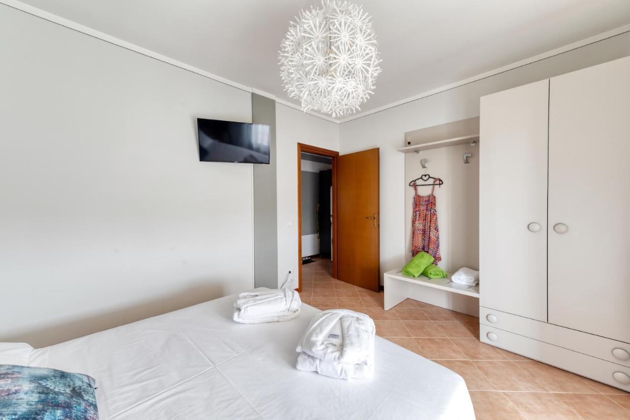 Wolf House - Sirmione Holiday Εξωτερικό φωτογραφία