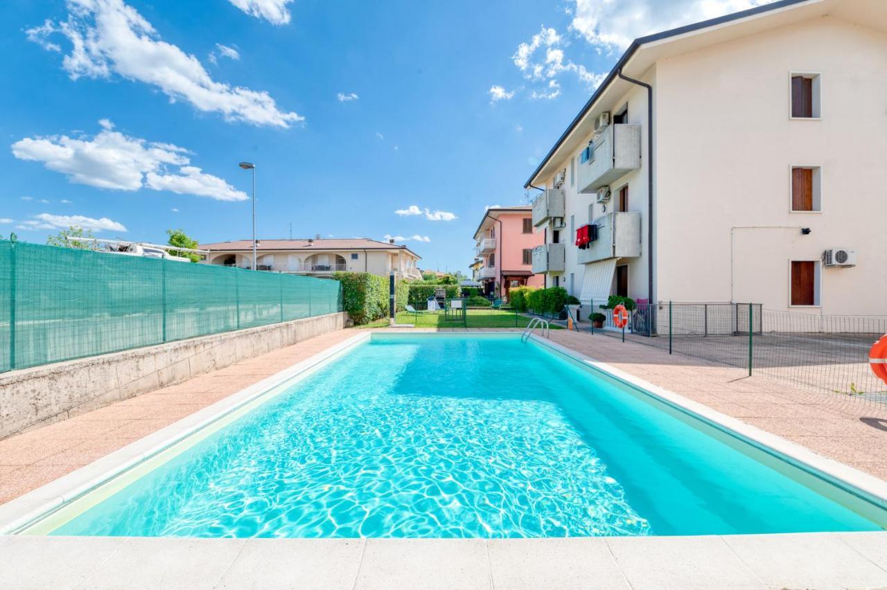 Wolf House - Sirmione Holiday Εξωτερικό φωτογραφία