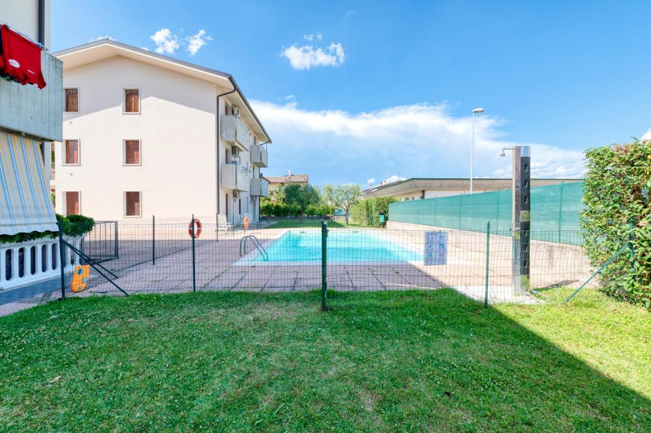 Wolf House - Sirmione Holiday Εξωτερικό φωτογραφία